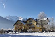 Hotel & Gasthof Schweizerhaus
