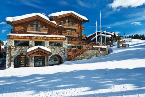 Book ski huts and chalets for ski vacations