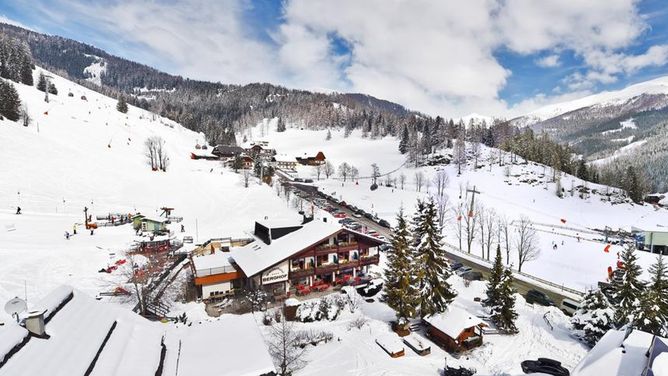Skihotel Berghof - Ski in &amp; Ski out