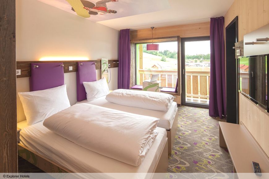 Dvoulůžkov&yacute; pokoj pro jednu osobu, sprcha/WC (cca 21 m&sup2;), S