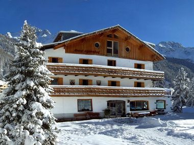 Hotel Alpenhof