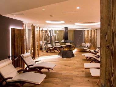 Hotel Alaska