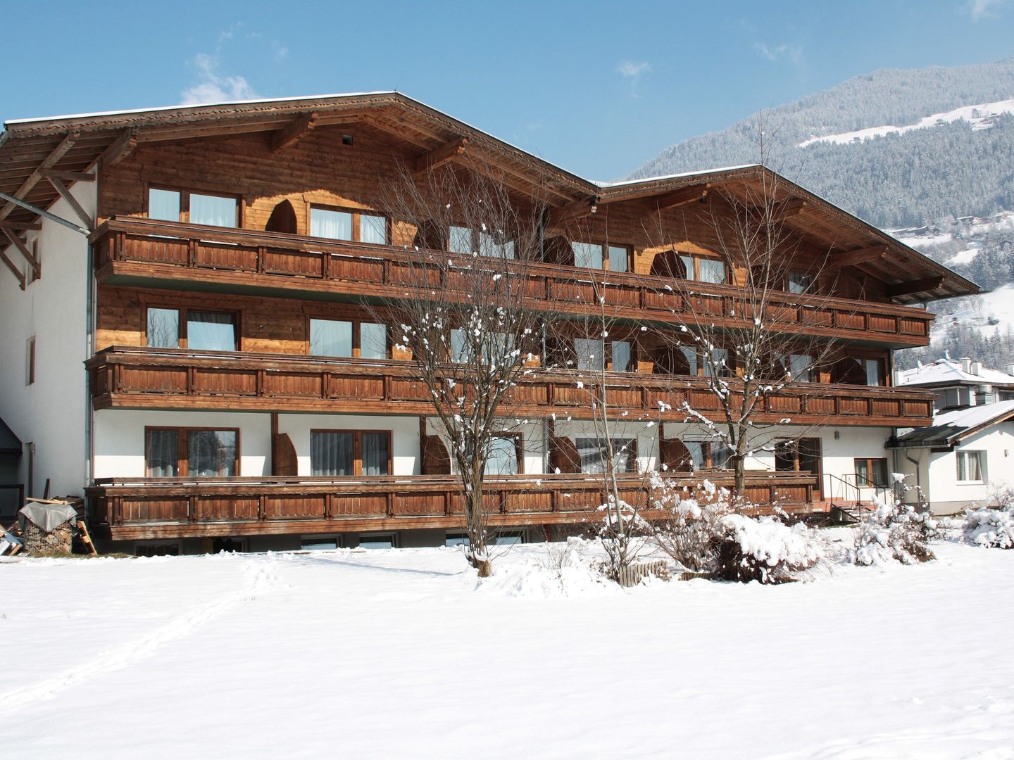 Meer info over first mountain Hotel Zillertal  bij Wintertrex