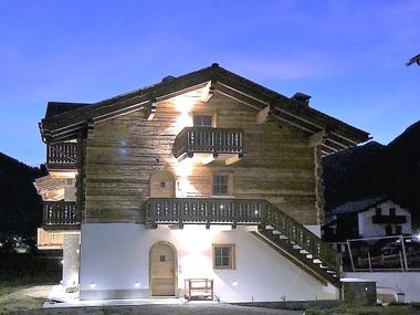 Mountain Chalet Remi