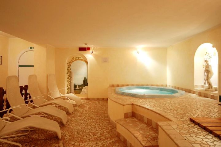 🏨 Votre hébergement - Jours 1 à 7