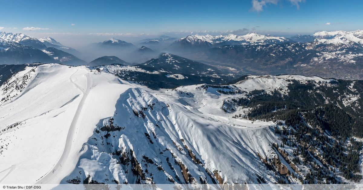 Les Carroz d'Arâches Ski resort Piste map Grand Massif