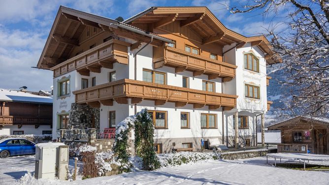 Gästehaus Schneeberger - Apartment - Mayrhofen