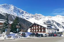 Hotel Alpina Mountain Resort