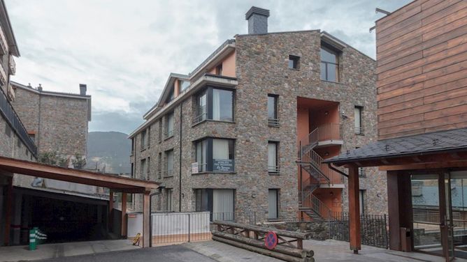 Apartamentos La Serrera