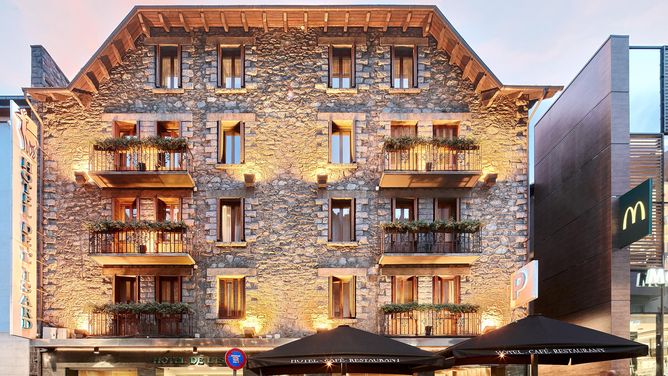 Hotel De l'Isard (LG)