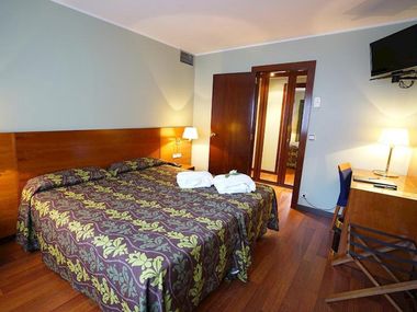 Hotel Diplomatic (BS)