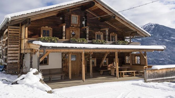 Bauernhaus & Zirbenhäusl Korum