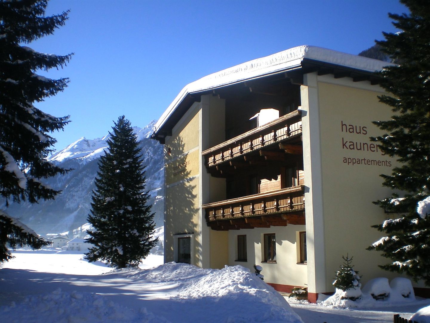 Slide1 - Haus Kaunergrat