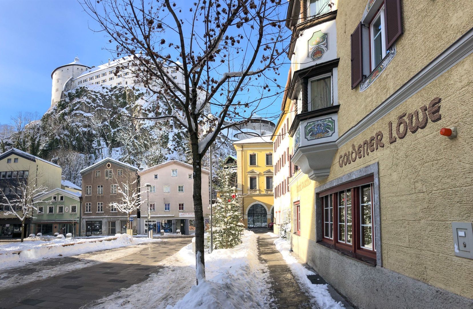 Hotel Goldener Lowe - Slide 1