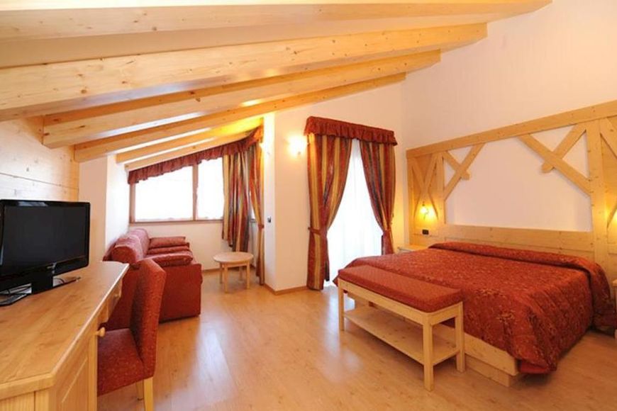 Hotel Canada - Apartment - Pinzolo