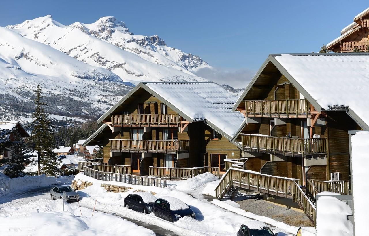 Slide1 - Residence Les Chalets dAurouze