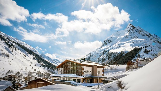 Hotel Almhof in Fügen (Zillertal) (Österreich)