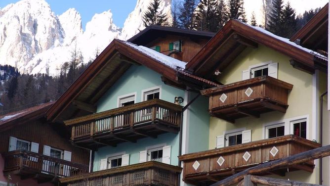 Appartements Eurochalet in Campitello (Italien)