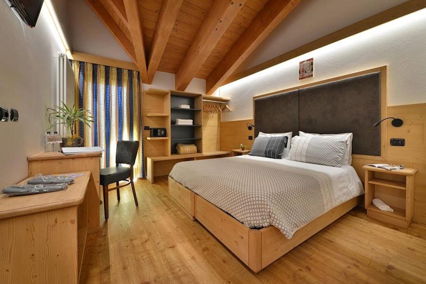 Hotel San Giovanni - Slide 2