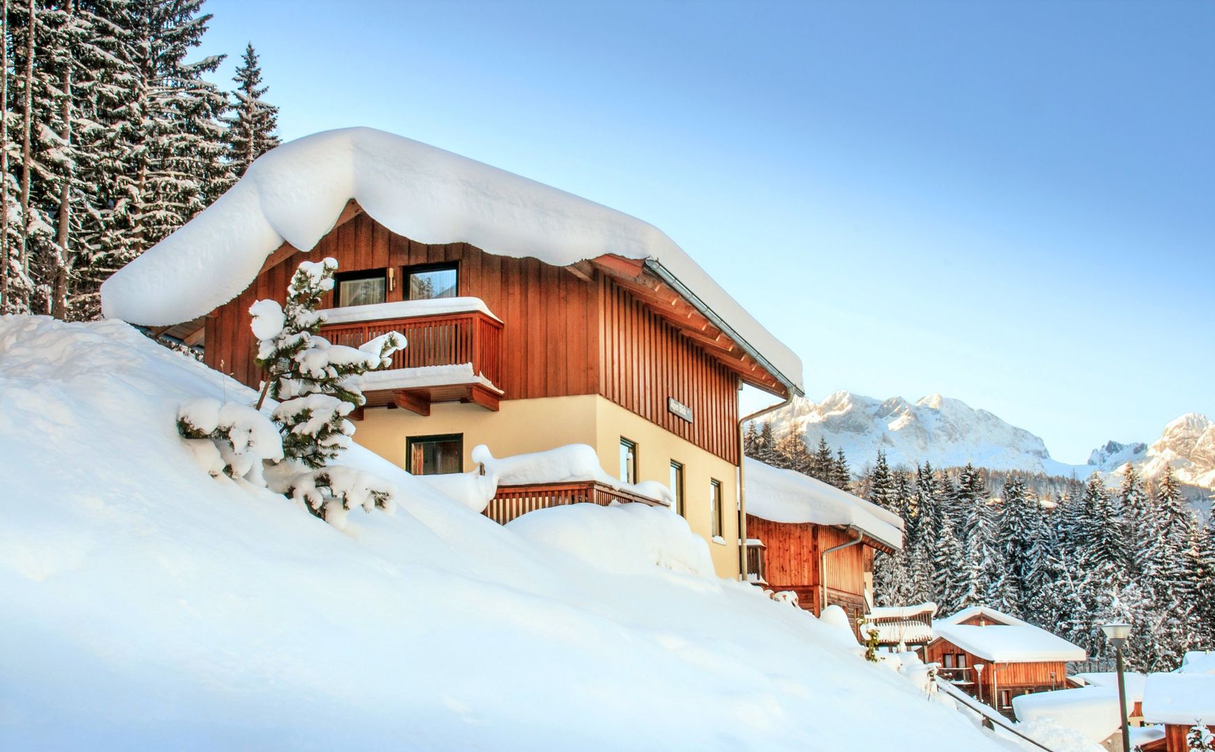 Meer info over Alpendorf DachsteinWest  bij Wintertrex
