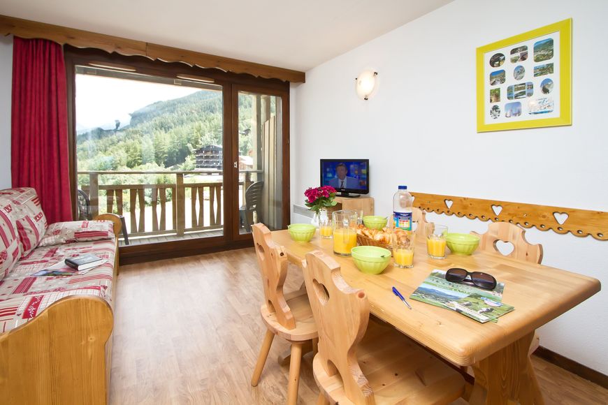 Les Chalets et les Balcons de la Vanoise - Apartment - La Norma