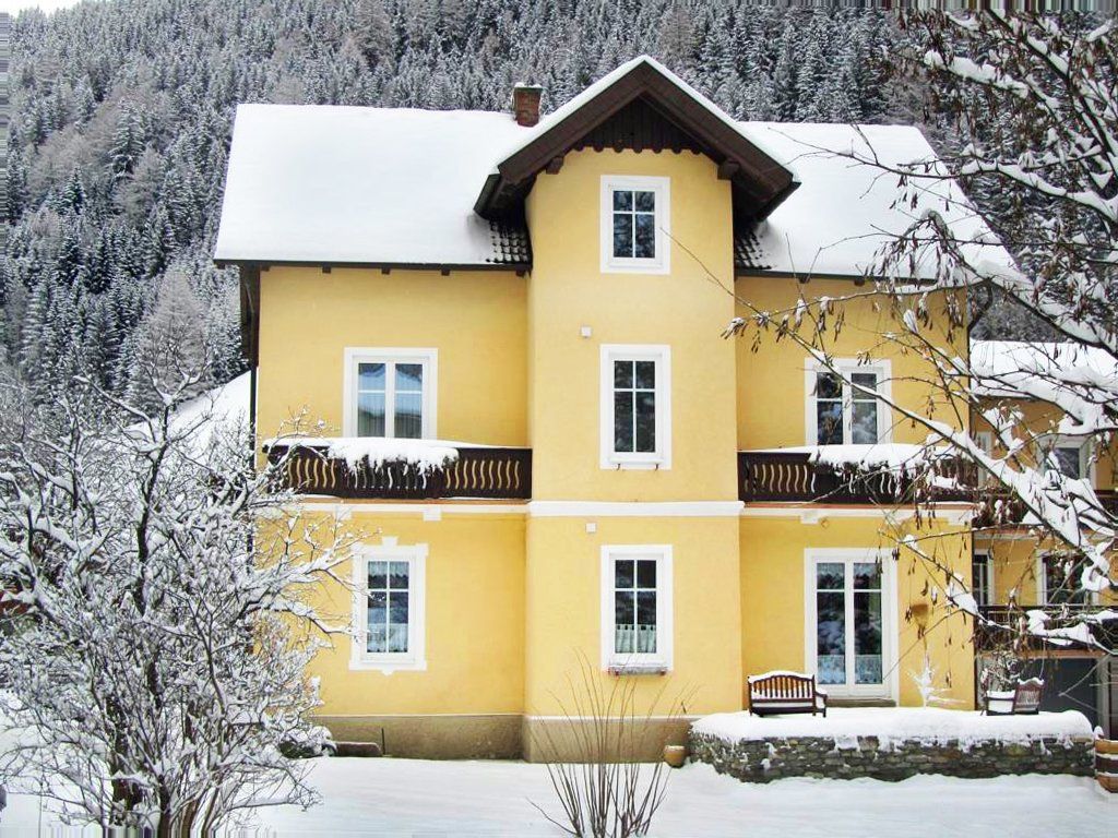Meer info over Villa Talheim Appartementen  bij Wintertrex