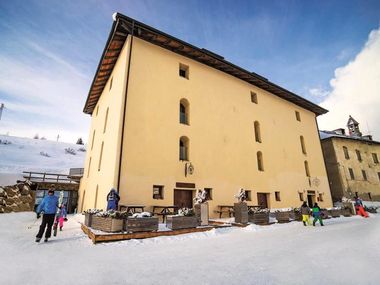 Hotel La Mirandola in Passo del Tonale