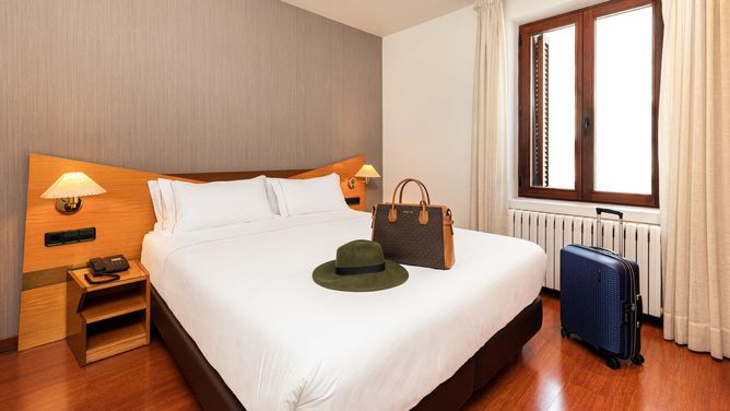 Hotel De l'Isard (LO)