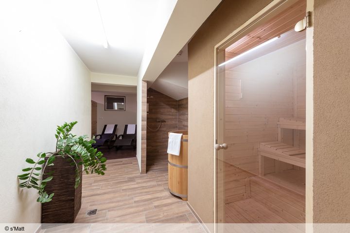 2-persoonskamer/2 bijzetbedden douche/wc (max. 2 volw. + 2 kinderen ), LO