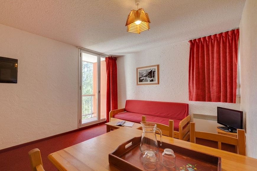 Slide4 - Residence Cote Brune