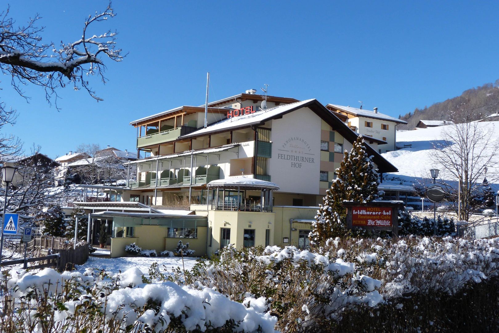 Meer info over Panorama Wellnesshotel Feldthurnerhof  bij Wintertrex