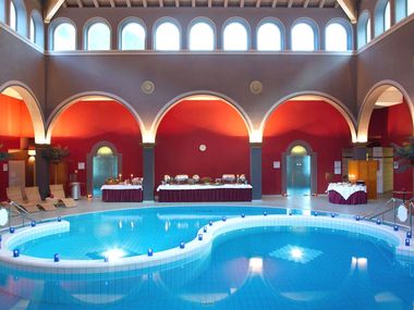 Thermalhotels & Walliser Alpentherme