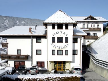 Hotel Alpenfriede in Jerzens