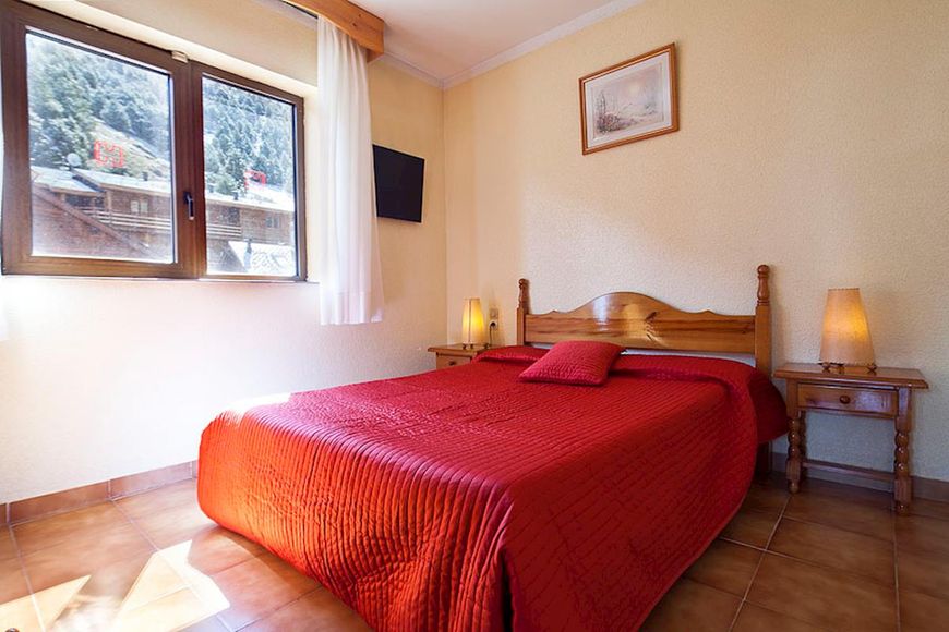 Apartm&aacute;n - 5 os. (cca 40 m&sup2;), BS