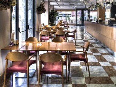 Hotel Diplomatic (BS)