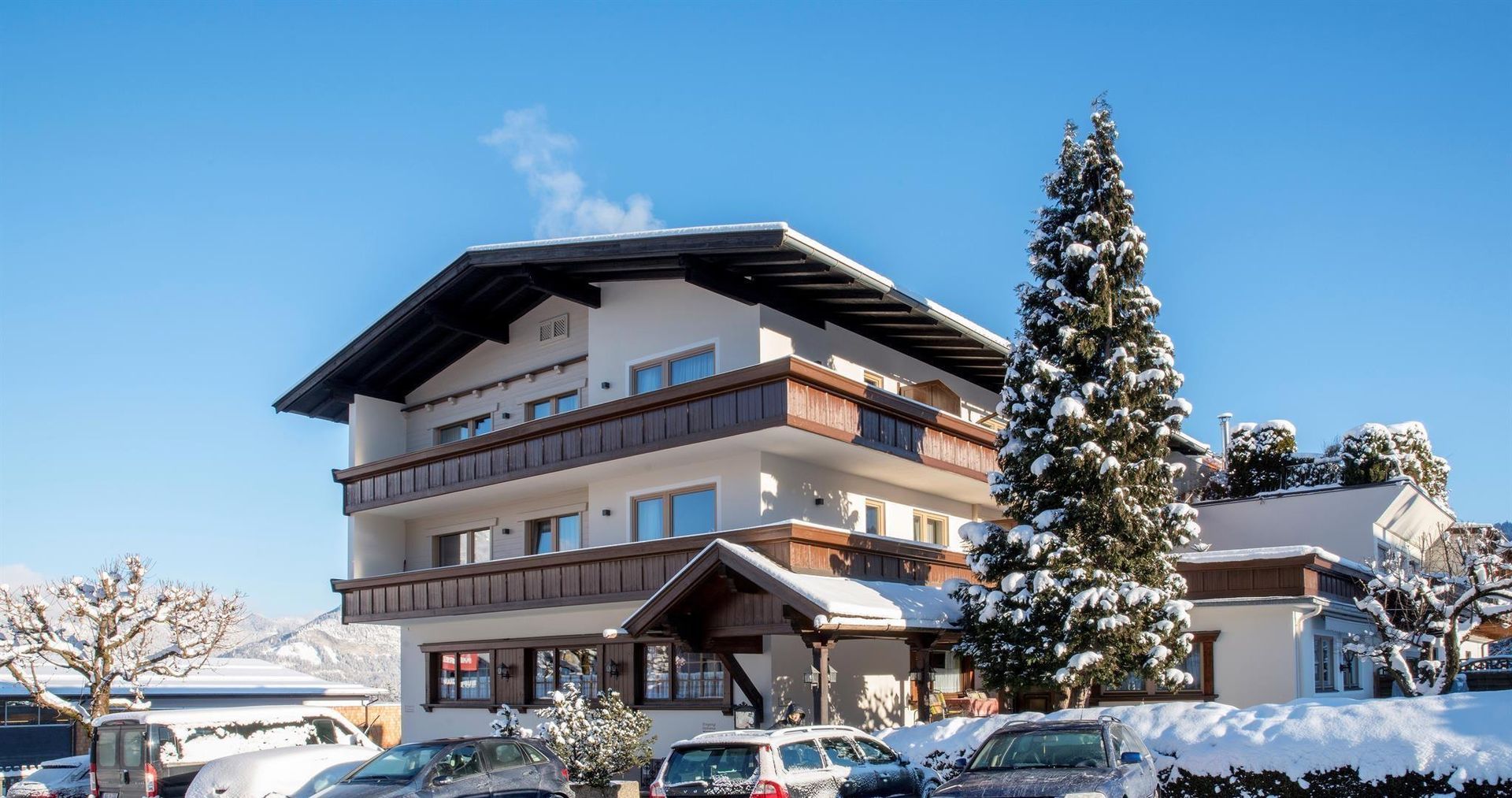 Angerer Alpine Suites &...