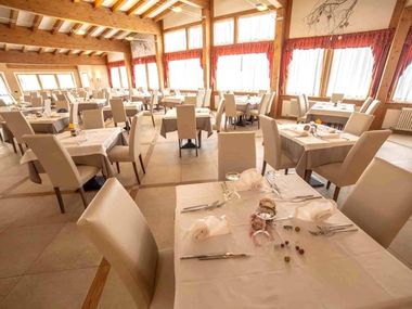 Caminetto Mountain Resort