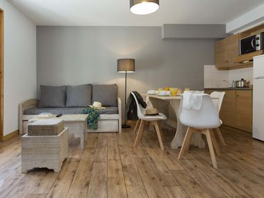 Les Chalets de l'Arvan II (v&yacute;hodn&aacute; cena)