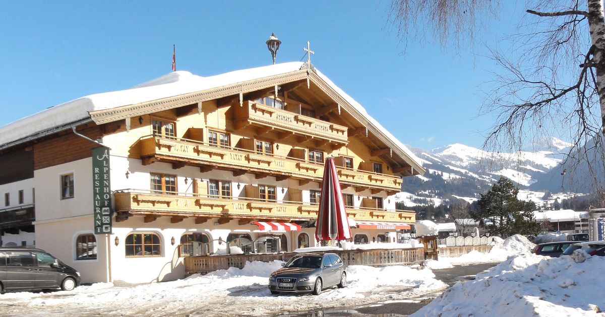Holiday Hotel Alpenhof in Kitzbühel - Deals & Prices