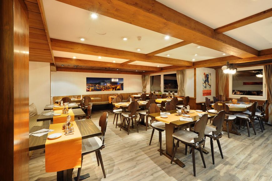 Hotel Dischma Davos - Slide 4