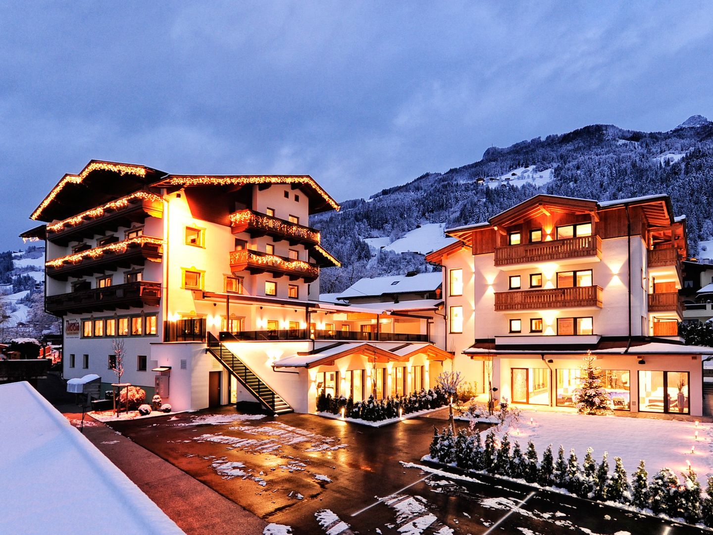 Slide1 - Hotel Theresia