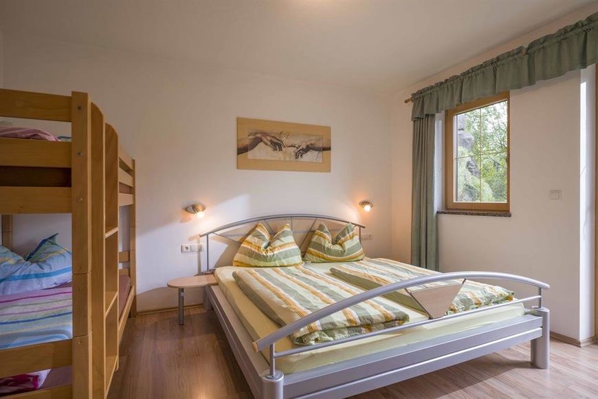 Apartmán - 8 os. (cca 80 m²), BS Cover Photo