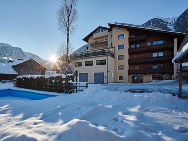 Gasthof Hotel Post in Sautens