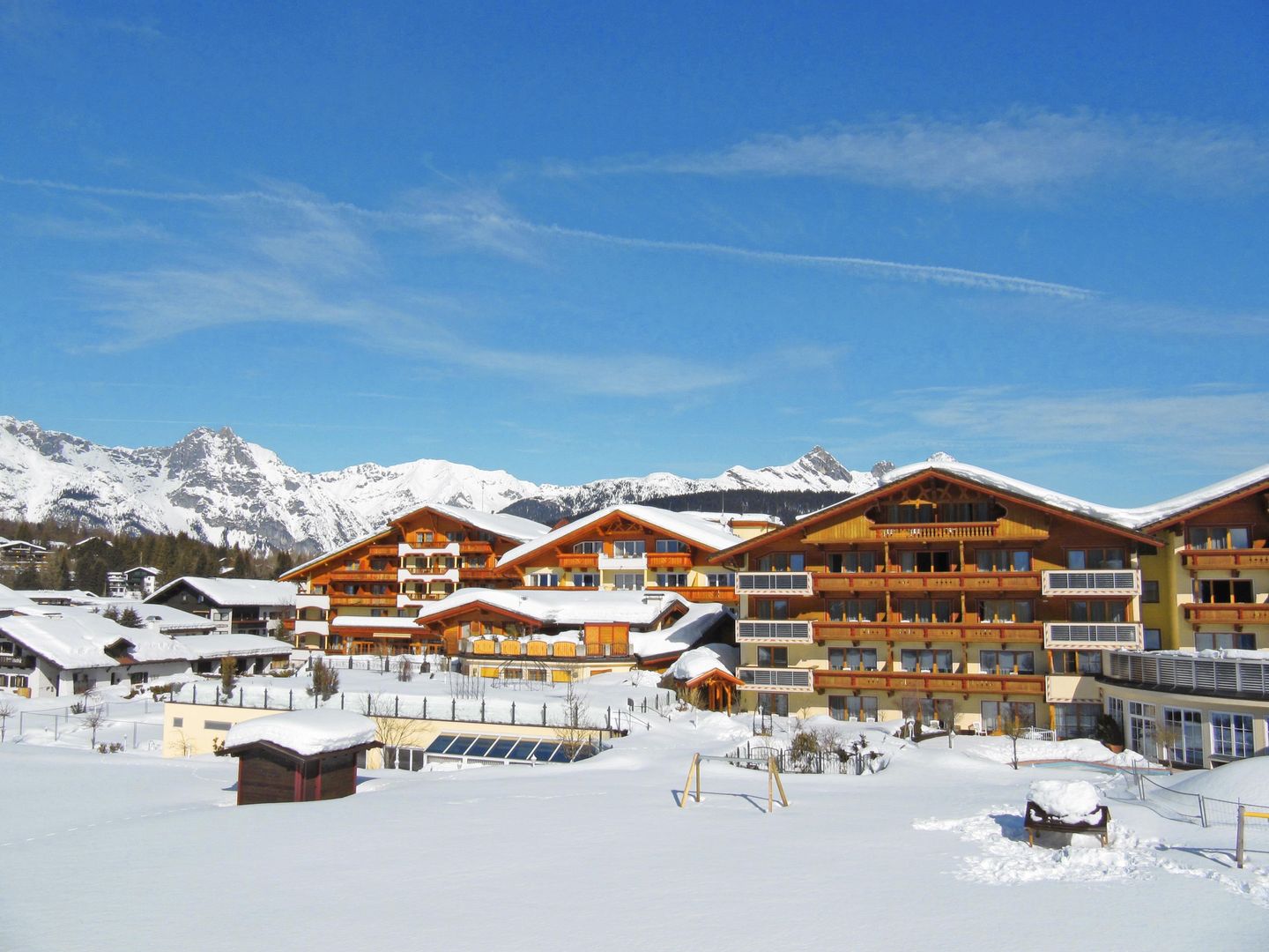 Slide1 - Alpenpark Resort