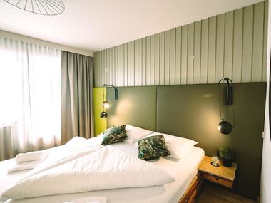BergBaur &ndash; Das Crazy Farming Hotel