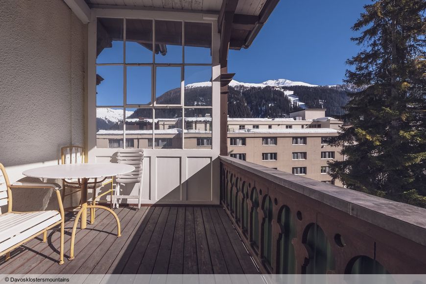 Kleines Palace - Slide 4