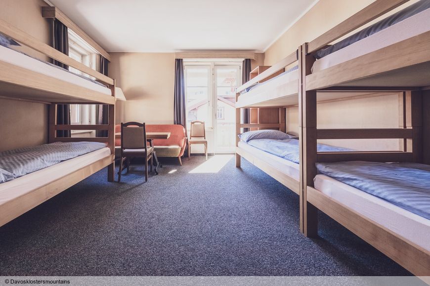 Čtyřlůžkový pokoj, sprcha/WC (hlavní budova), S Cover Photo