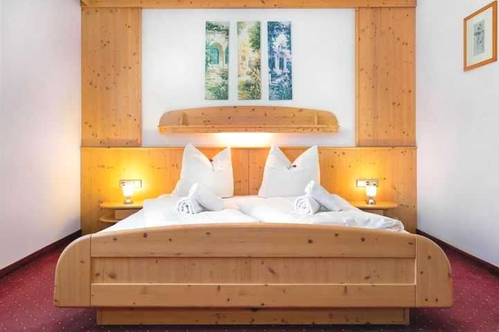 🏨 Votre hébergement - Jours 1 à 7