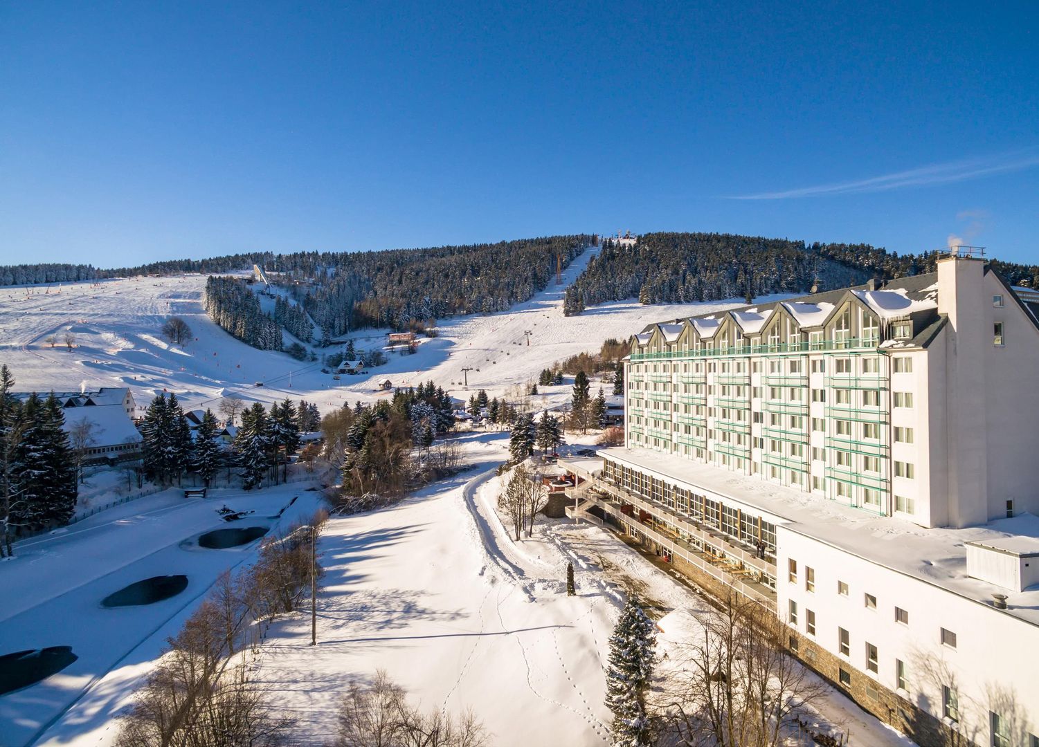 Meer info over BEST WESTERN Ahorn Hotel Oberwiesenthal (Adults Only)  bij Wintertrex