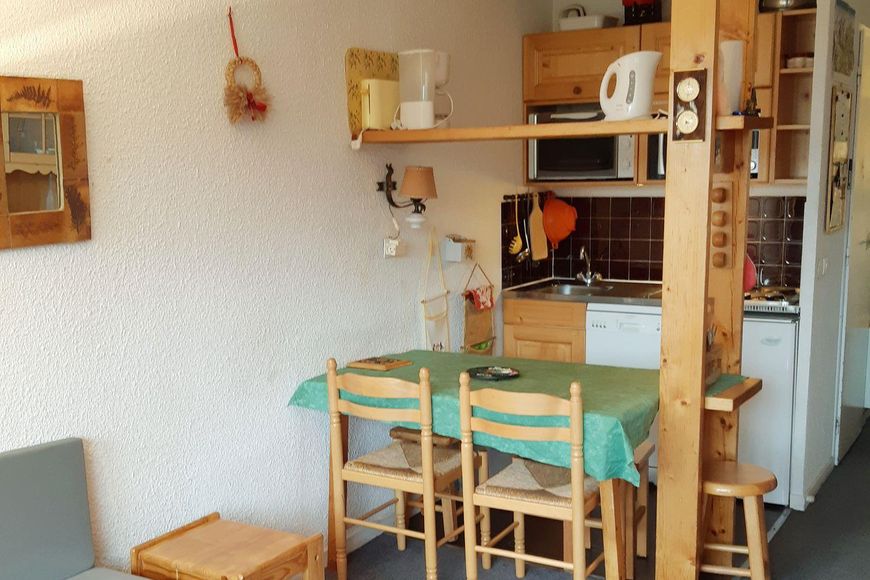 Studio - 2 os. (cca 13 m², PLS2201), BS Cover Photo